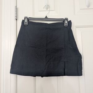 Abercrombie & Fitch Charcoal Skort